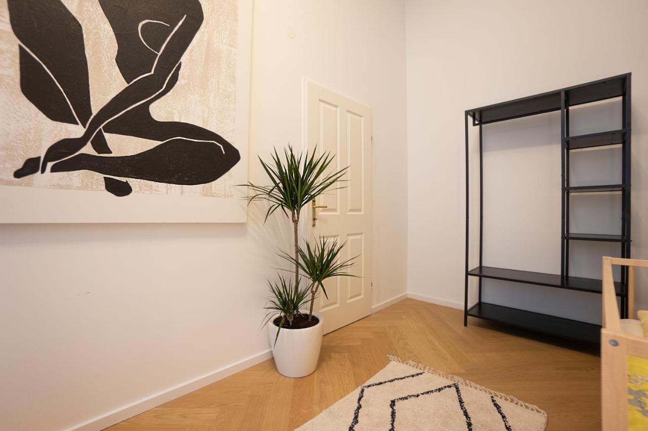 Spacious 110М2 Flat In The City Center Wien Ngoại thất bức ảnh