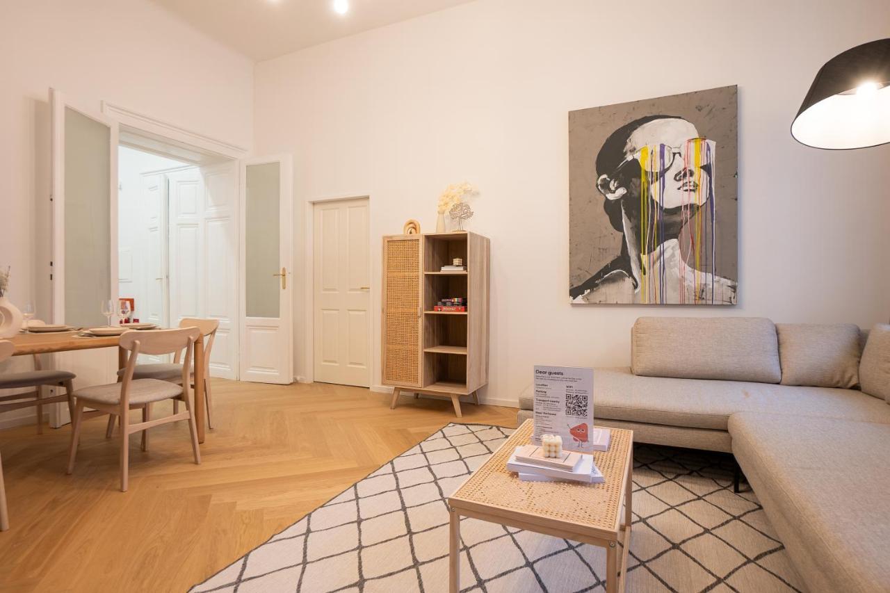 Spacious 110М2 Flat In The City Center Wien Ngoại thất bức ảnh
