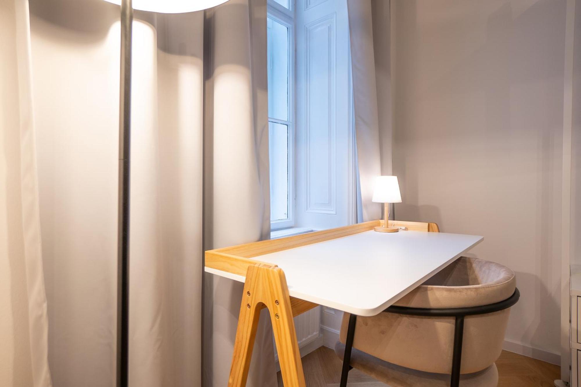Spacious 110М2 Flat In The City Center Wien Ngoại thất bức ảnh
