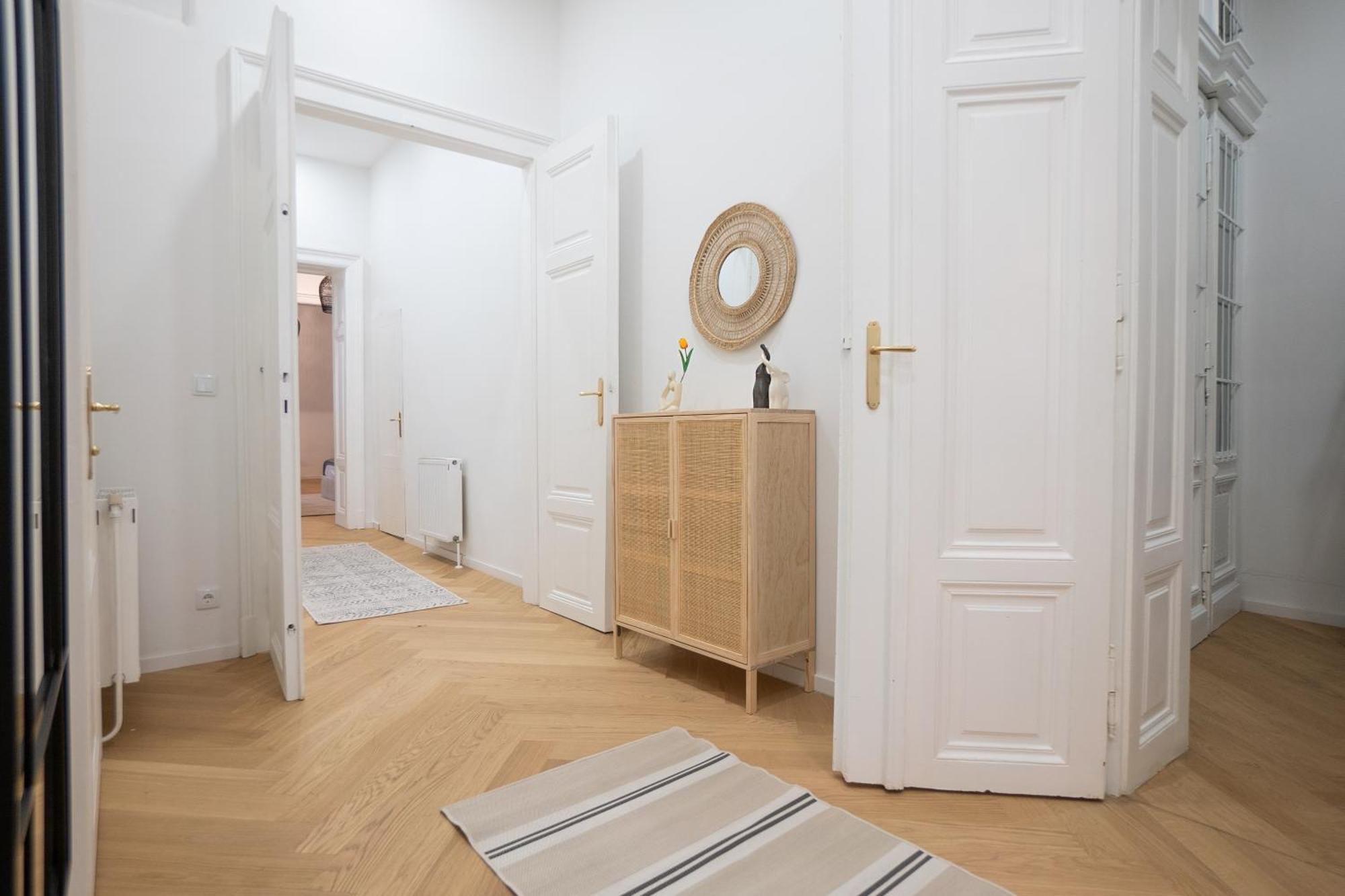 Spacious 110М2 Flat In The City Center Wien Ngoại thất bức ảnh